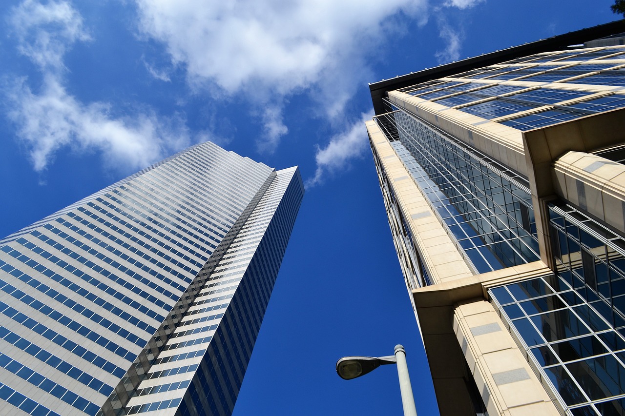 skyscraper-3196390_1280